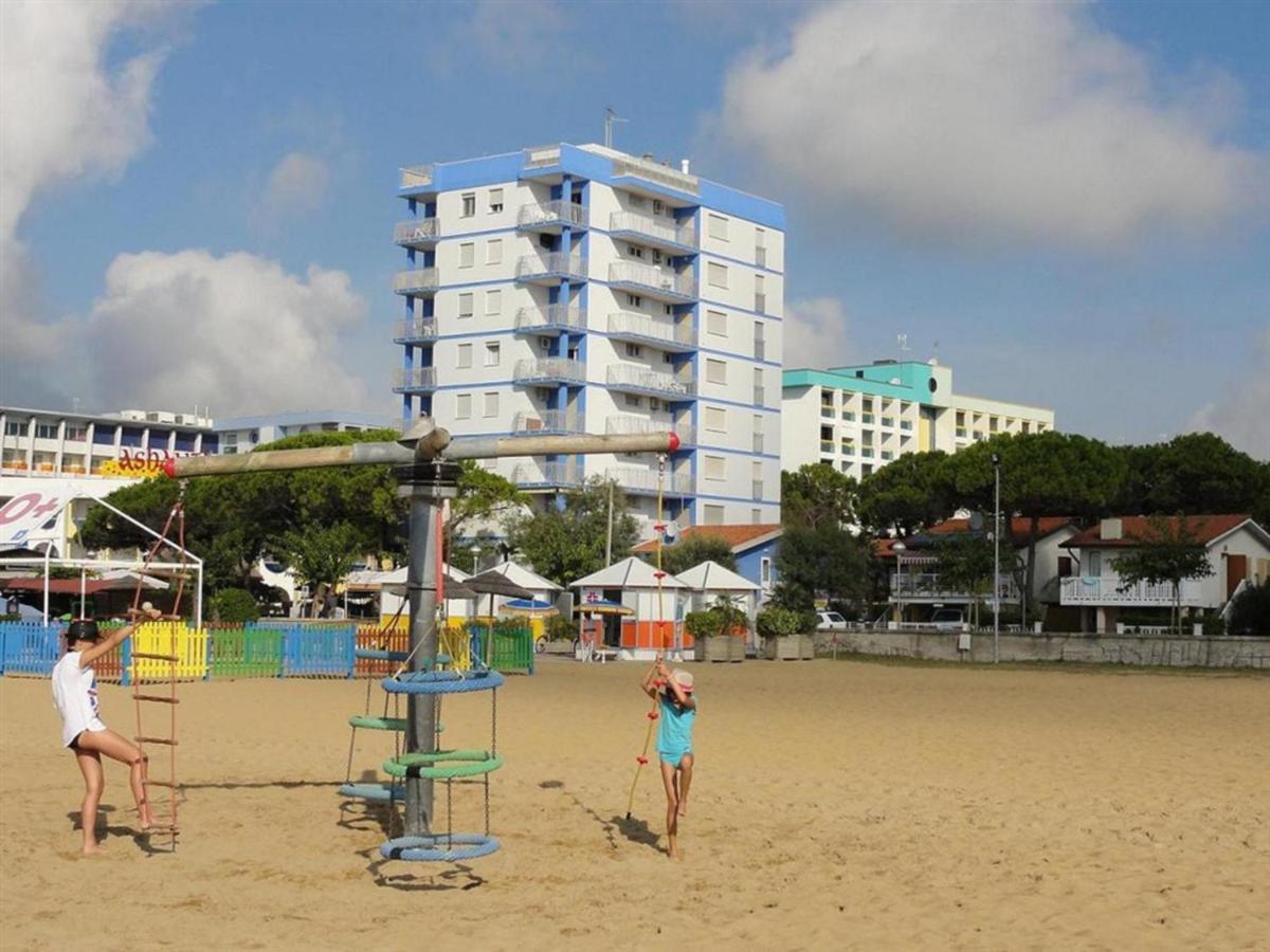 Condominio Bel Sole Bibione Exteriör bild