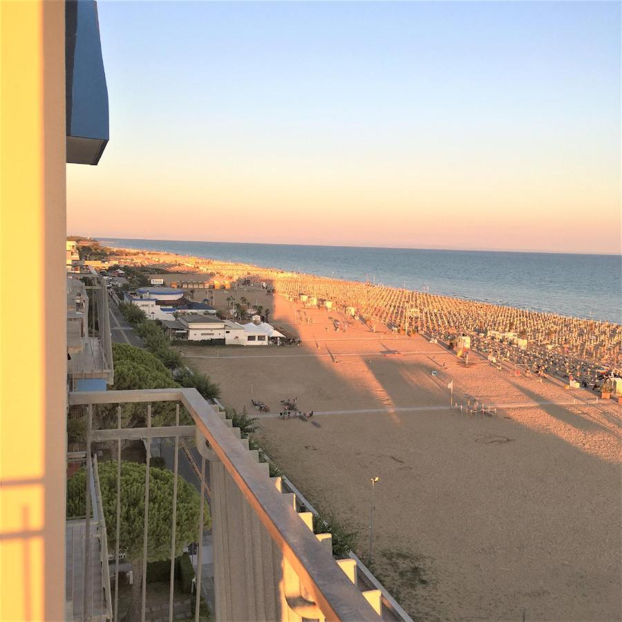 Condominio Bel Sole Bibione Exteriör bild