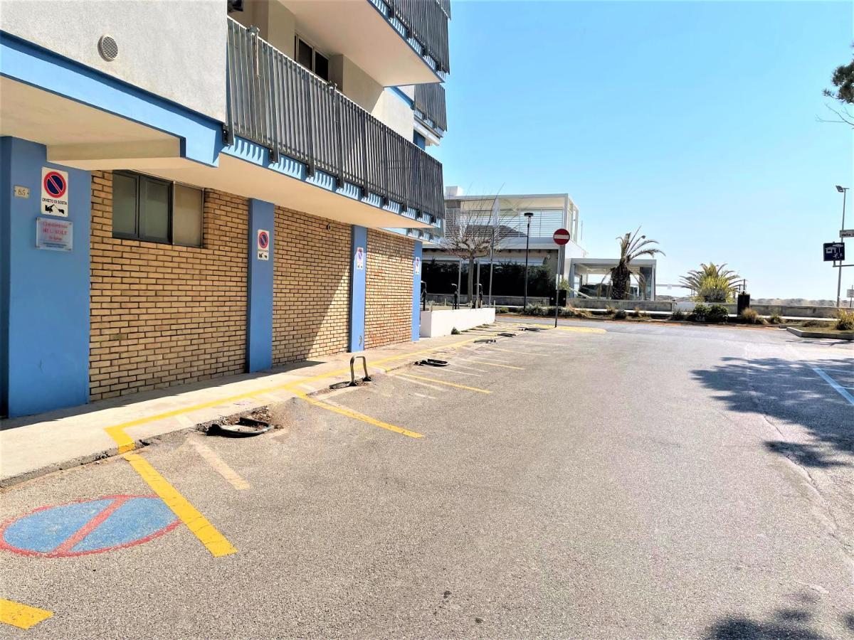 Condominio Bel Sole Bibione Exteriör bild